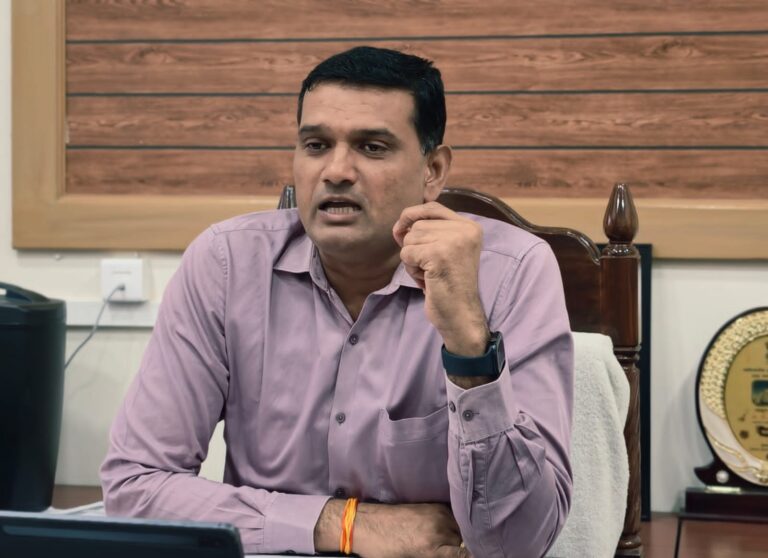 मतदार यादी विशेष संक्षिप्त पुनरीक्षणासाठी घरोघरी भेटी सुरू; नागरिकांनी सहकार्य करावे- सुधीर पाटील